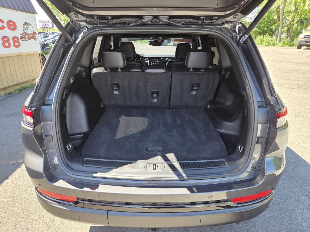 2023 Jeep Grand Cherokee Image 8