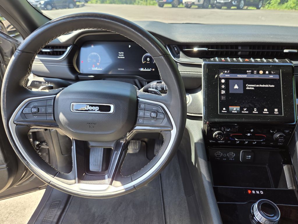 2023 Jeep Grand Cherokee Image 21