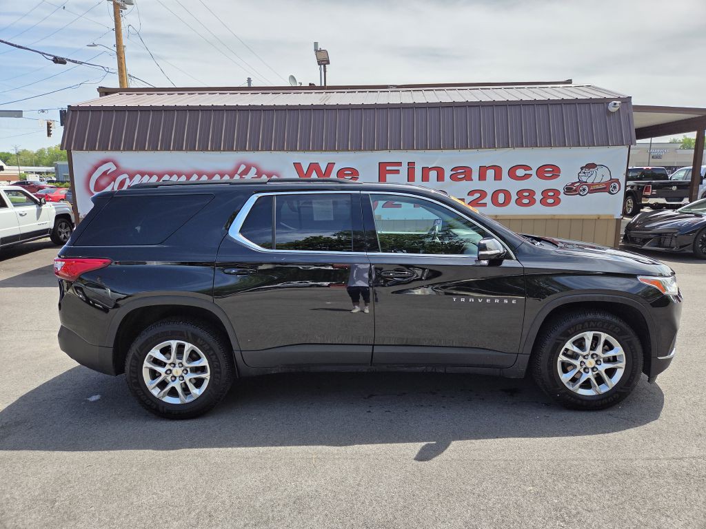 2019 Chevrolet Traverse Image 2