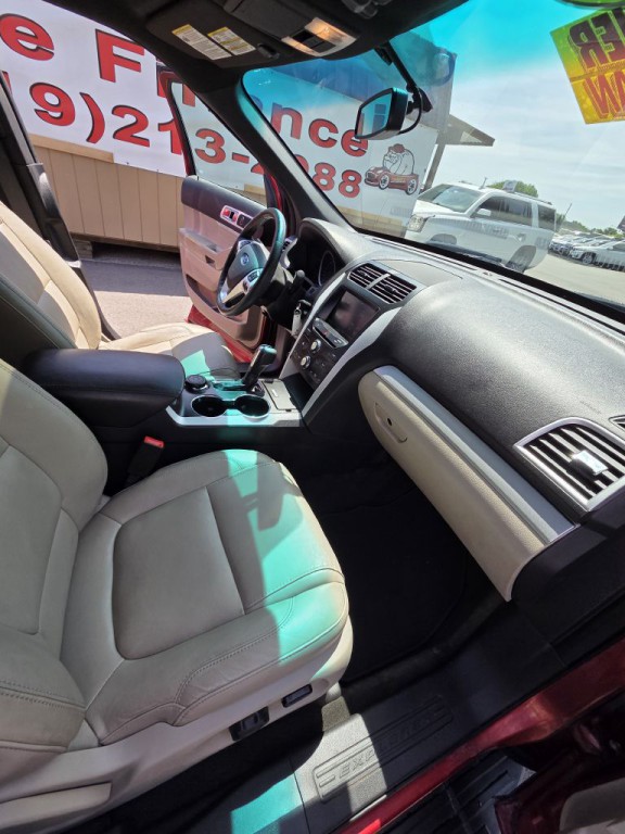 2015 Ford Explorer Image 14