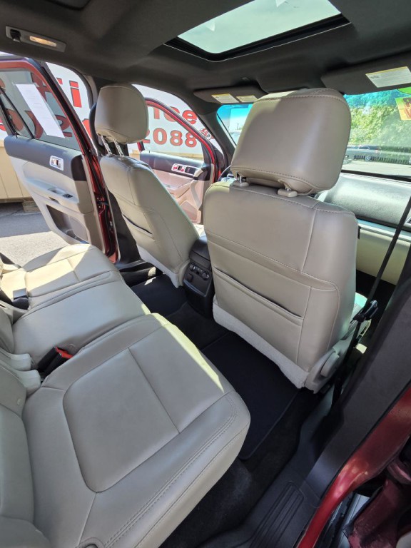 2015 Ford Explorer Image 16