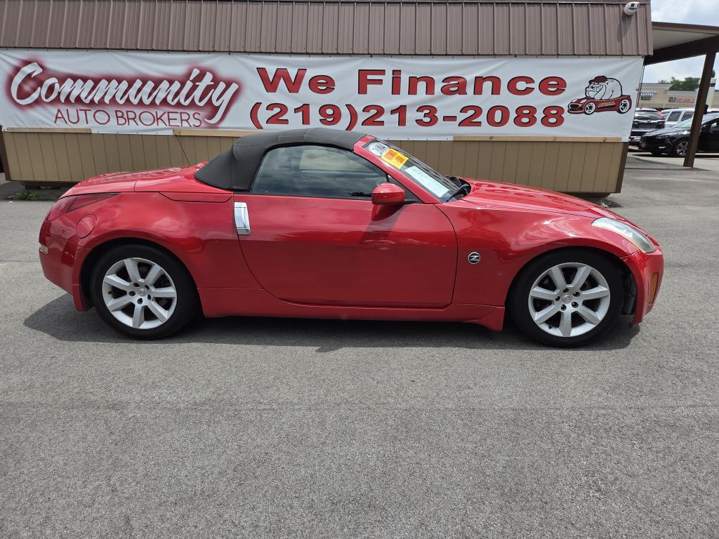2004 Nissan 350Z Image 3