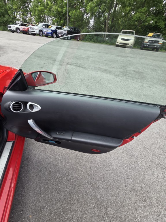 2004 Nissan 350Z Image 12