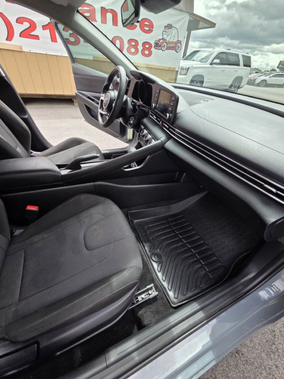 2021 Hyundai Elantra Image 19