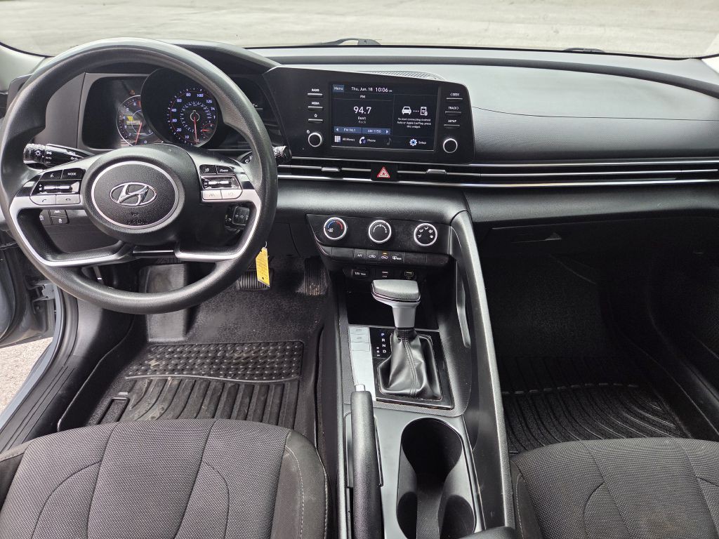 2021 Hyundai Elantra Image 20