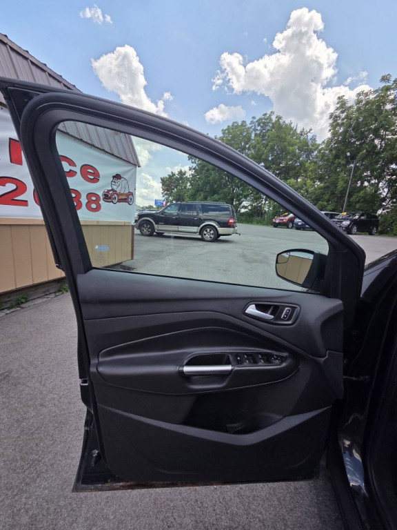 2015 Ford Escape Image 9