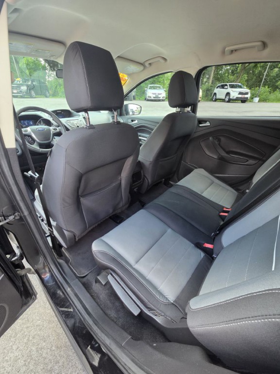 2015 Ford Escape Image 11