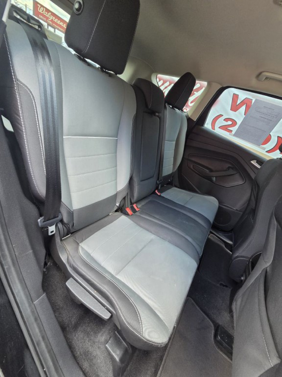 2015 Ford Escape Image 16