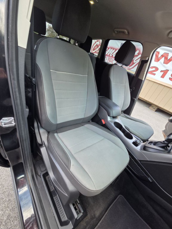 2015 Ford Escape Image 19