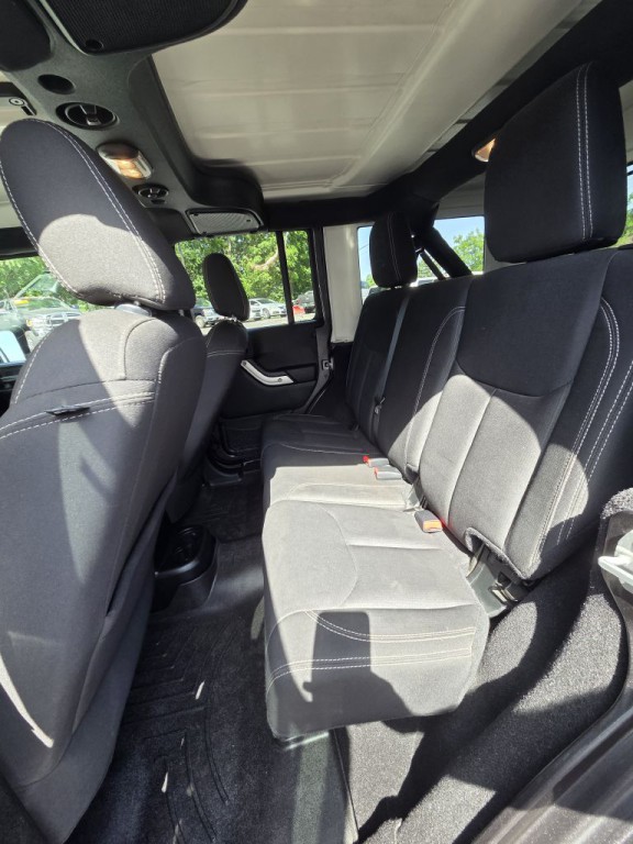 2018 Jeep Wrangler Unlimited Image 12