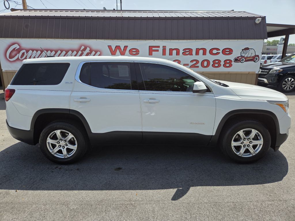 2018 GMC Acadia Image 2