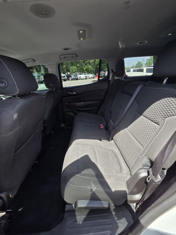2018 GMC Acadia Image 13