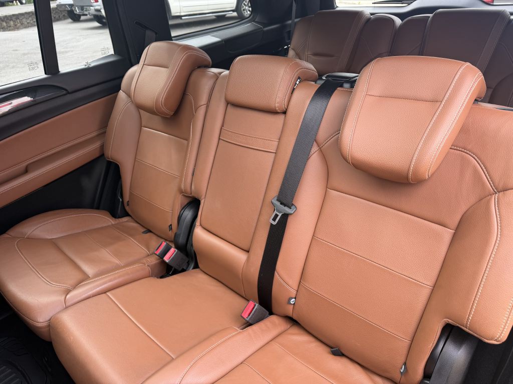 2018 Mercedes-Benz GLS-Class Image 16
