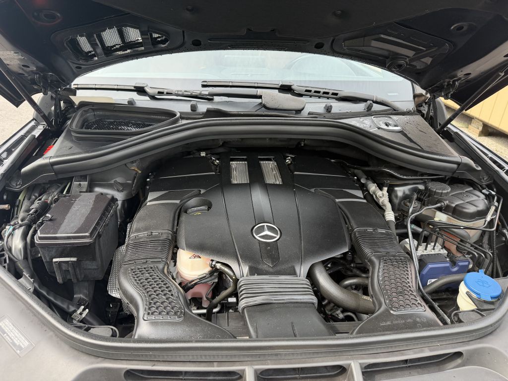2018 Mercedes-Benz GLS-Class Image 32