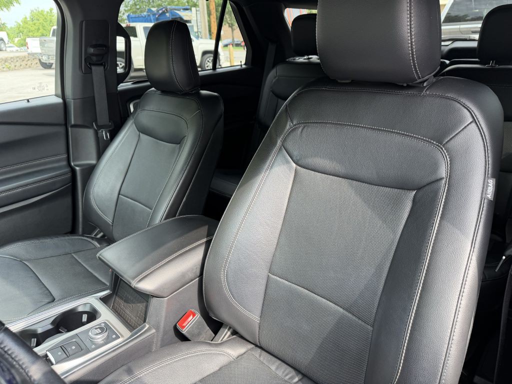 2020 Ford Explorer Image 11