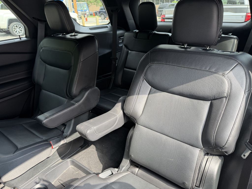 2020 Ford Explorer Image 15
