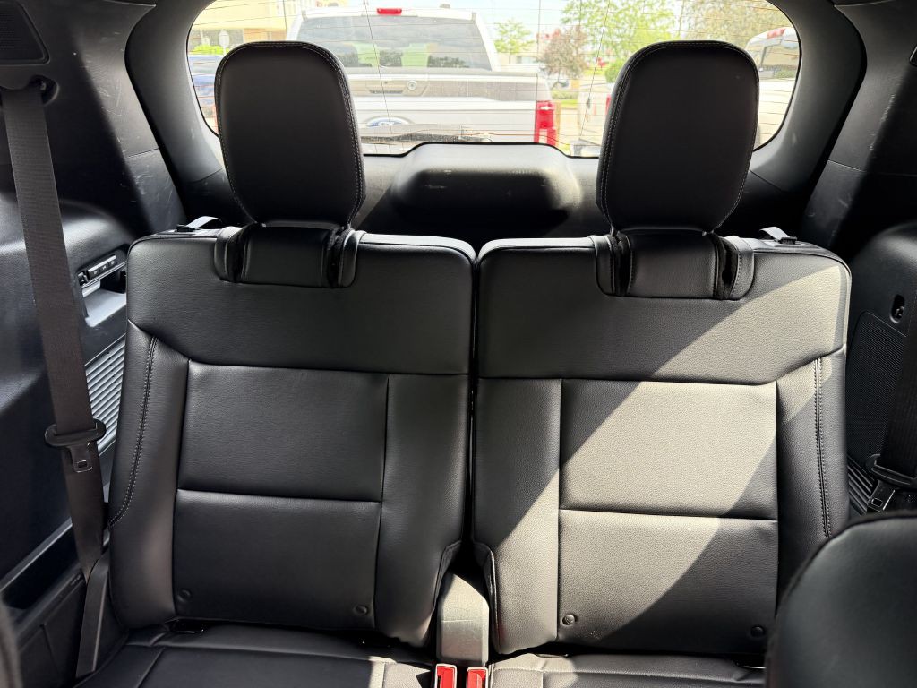 2020 Ford Explorer Image 16