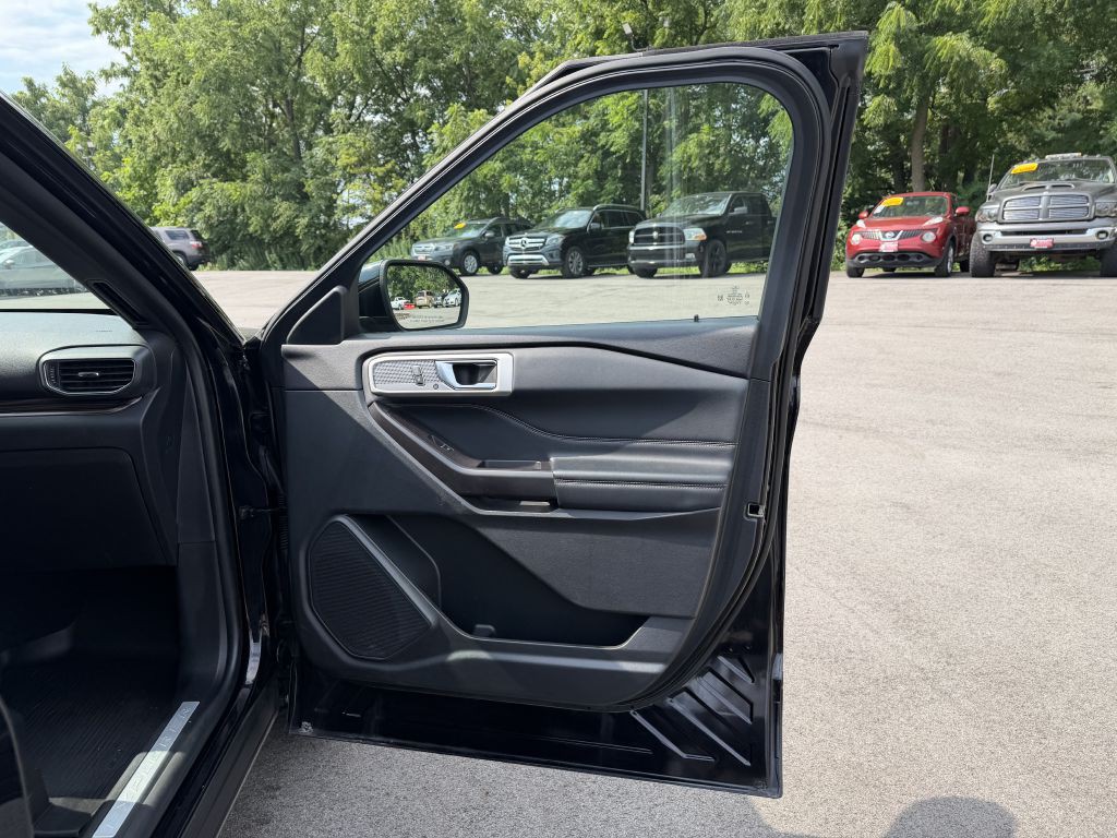 2020 Ford Explorer Image 18