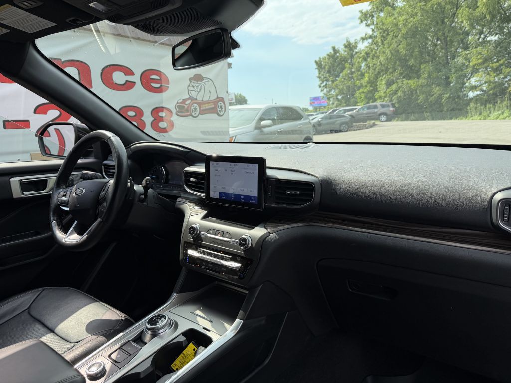 2020 Ford Explorer Image 19