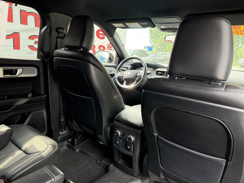 2020 Ford Explorer Image 24
