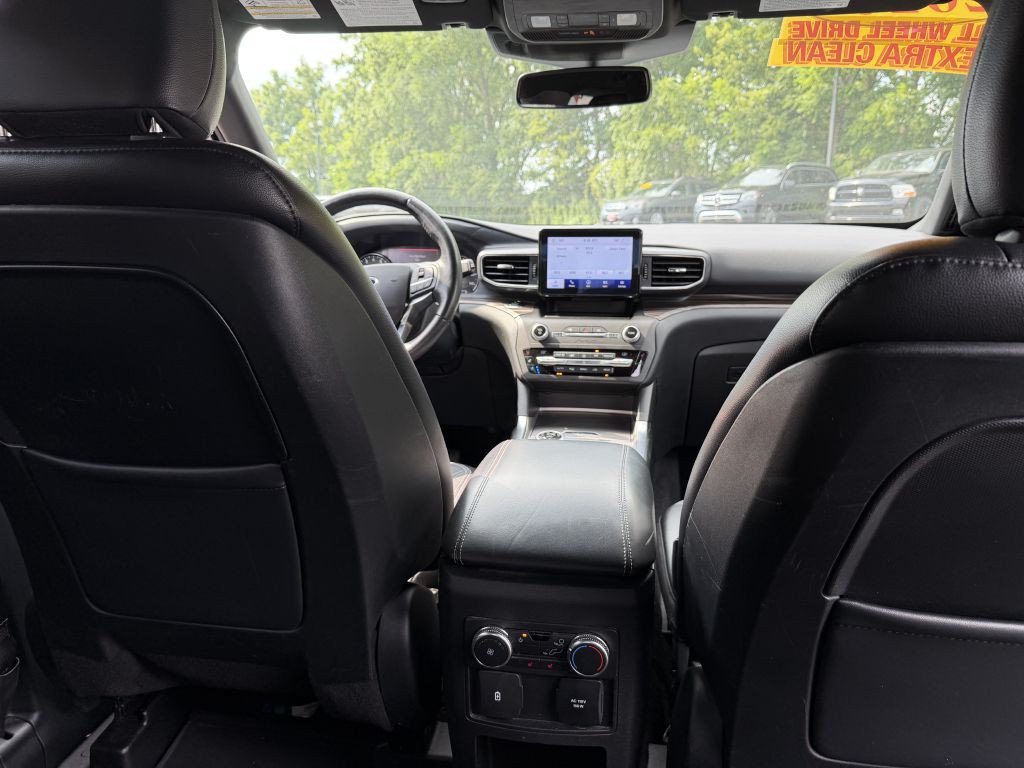 2020 Ford Explorer Image 28