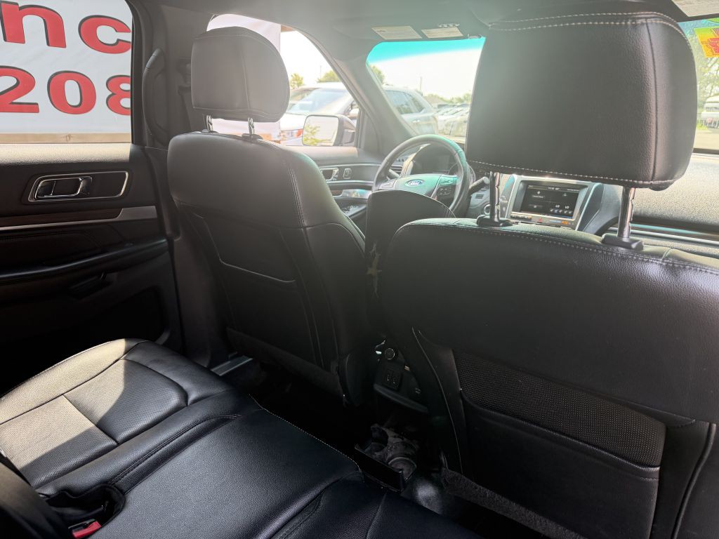 2016 Ford Explorer Image 23
