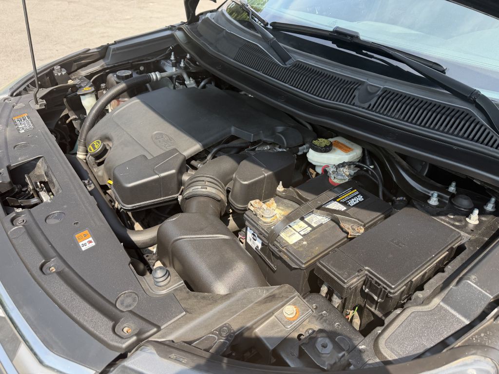 2016 Ford Explorer Image 30