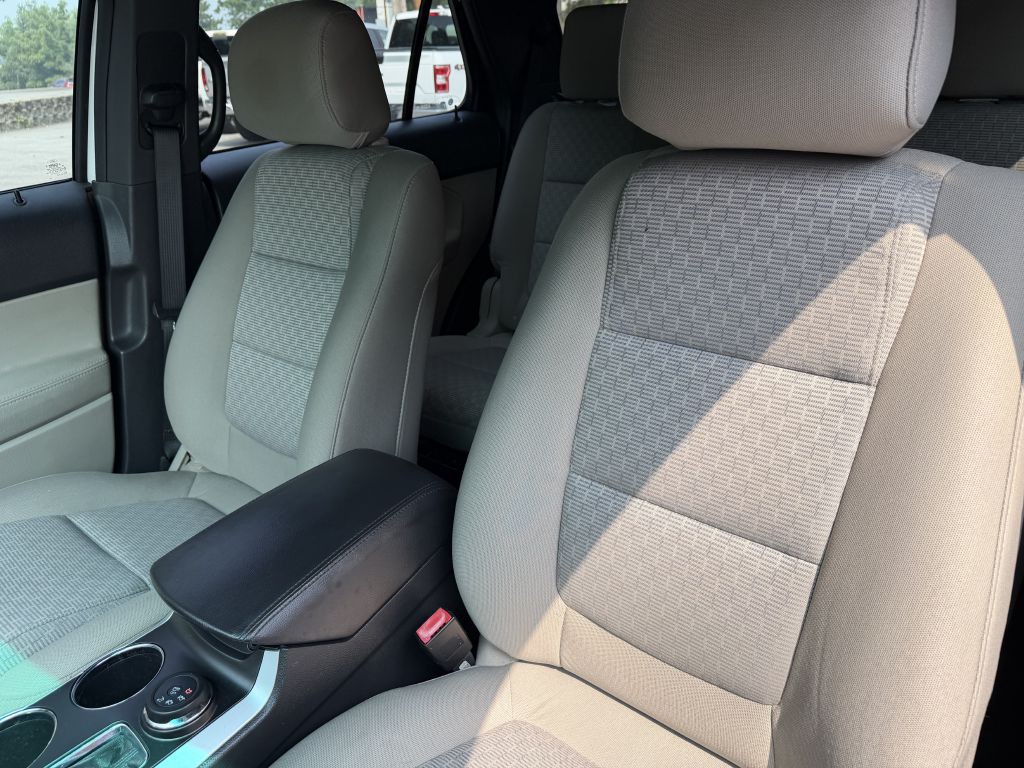 2014 Ford Explorer Image 11