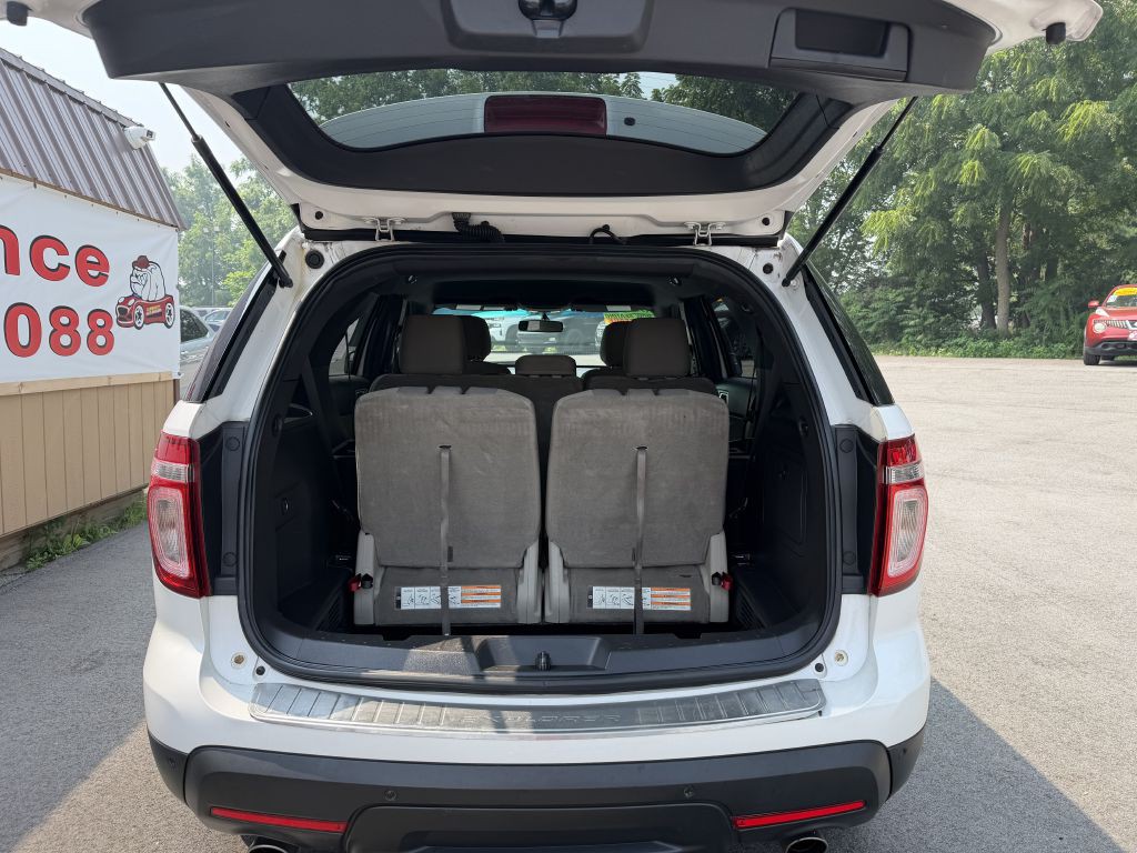 2014 Ford Explorer Image 17