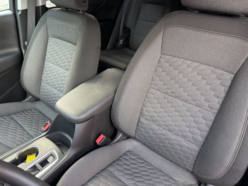 2018 Chevrolet Equinox Image 11