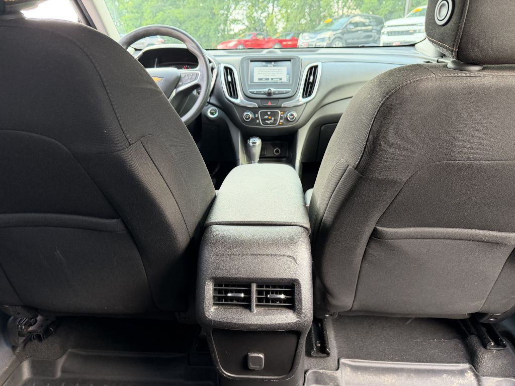 2018 Chevrolet Equinox Image 24