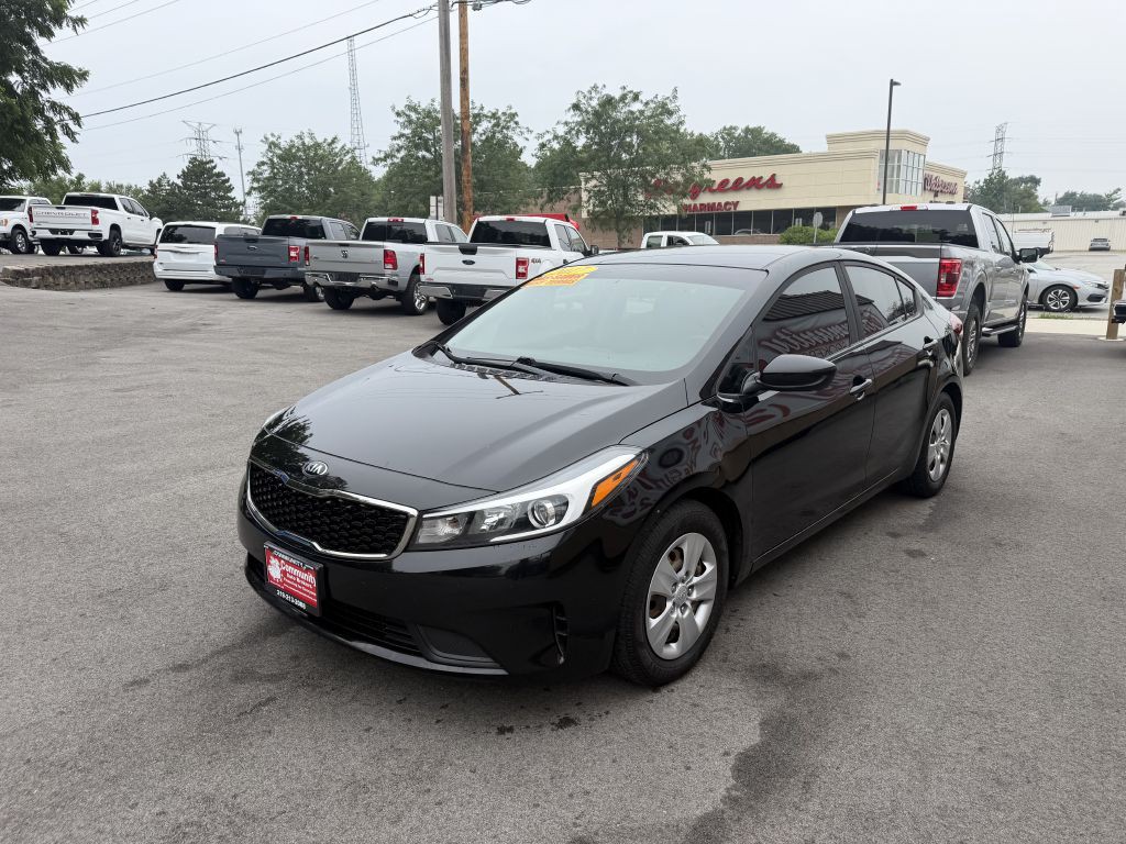 2017 Kia Forte Image 4