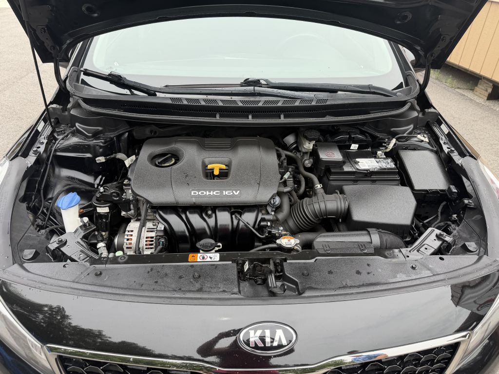 2017 Kia Forte Image 26