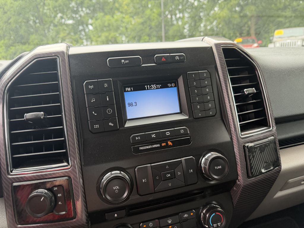 2018 Ford F-150 Image 12