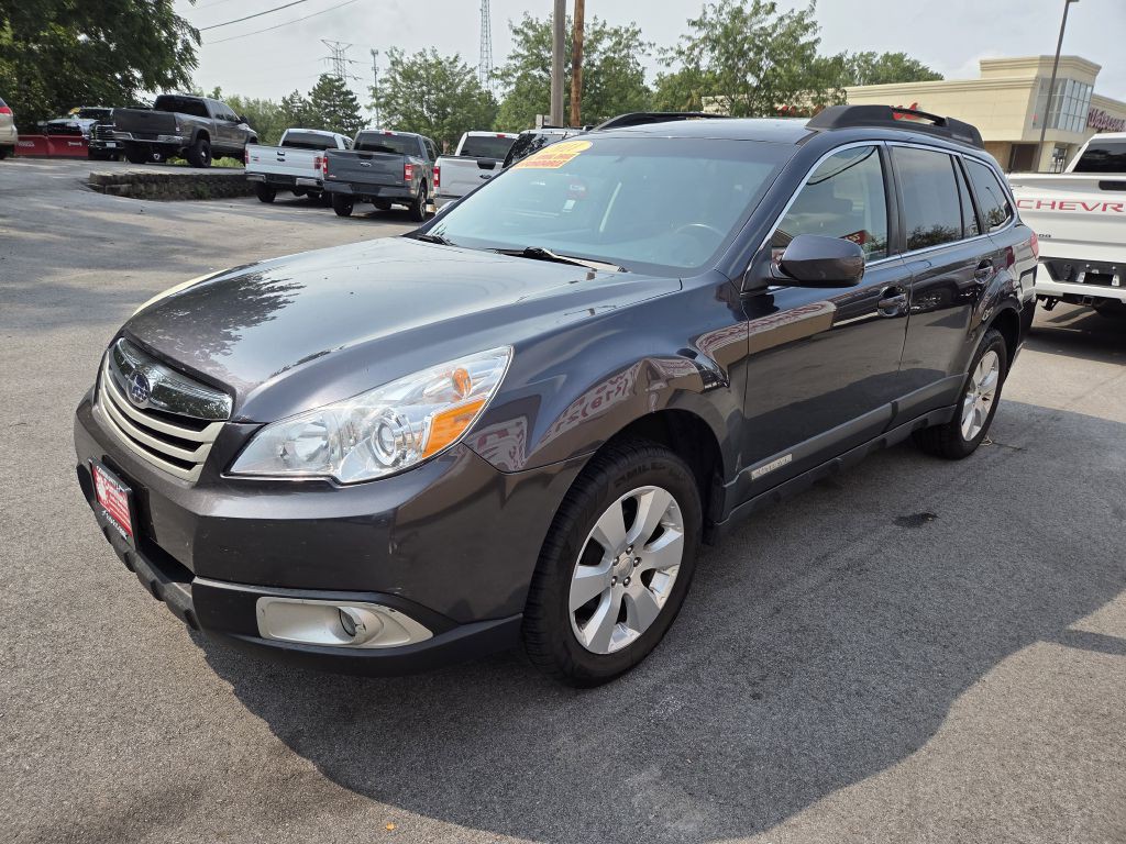 2011 Subaru Outback Image 4