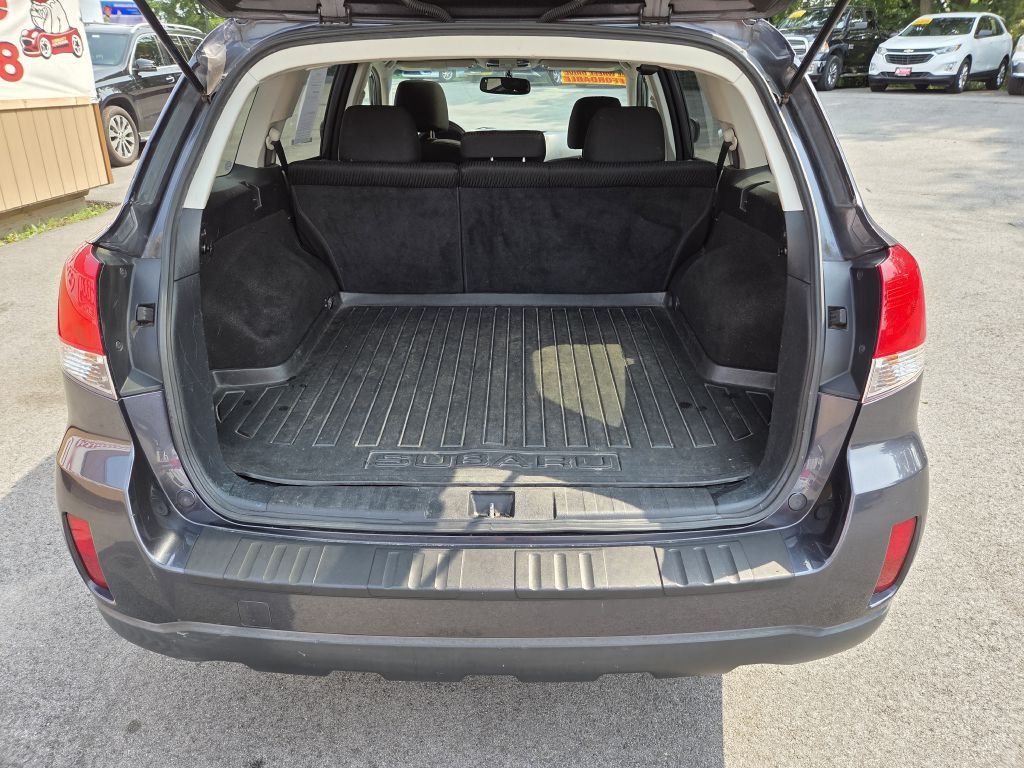 2011 Subaru Outback Image 7