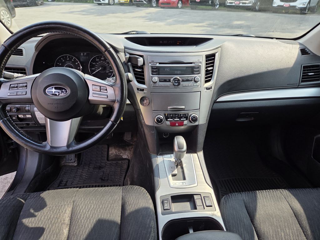2011 Subaru Outback Image 19