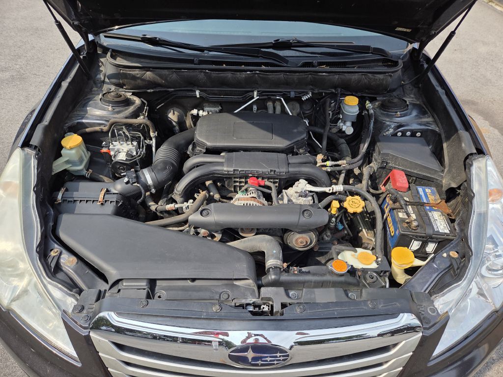 2011 Subaru Outback Image 26