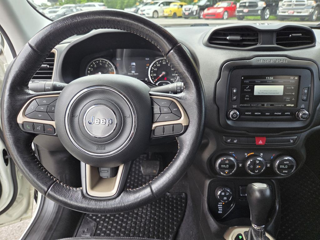 2017 Jeep Renegade Image 23