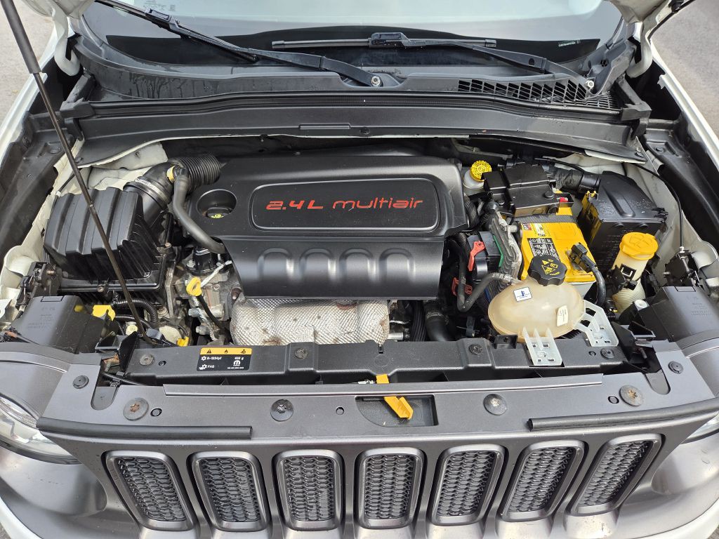 2017 Jeep Renegade Image 26