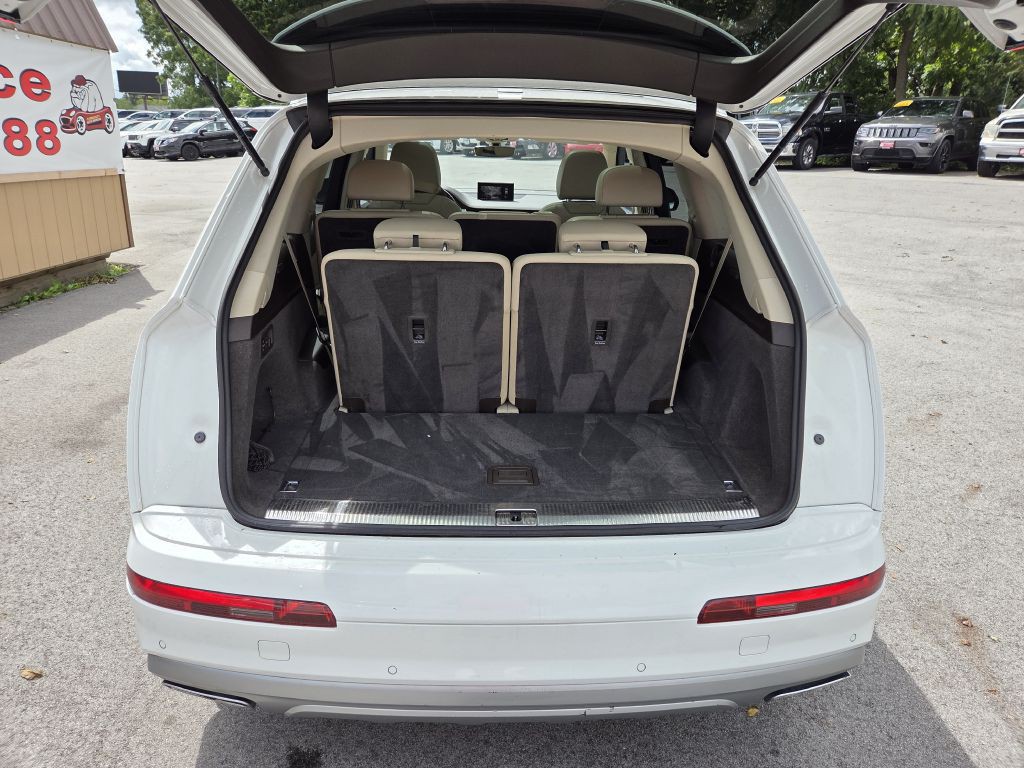 2018 Audi Q7 Image 7
