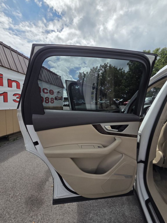 2018 Audi Q7 Image 13