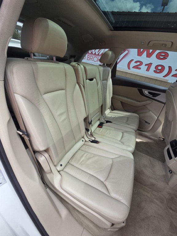 2018 Audi Q7 Image 21