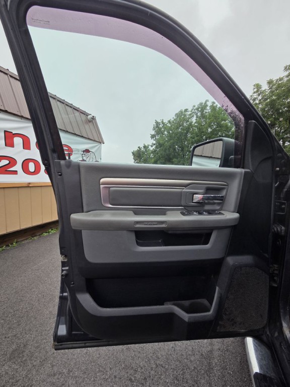 2013 RAM 1500 Image 7