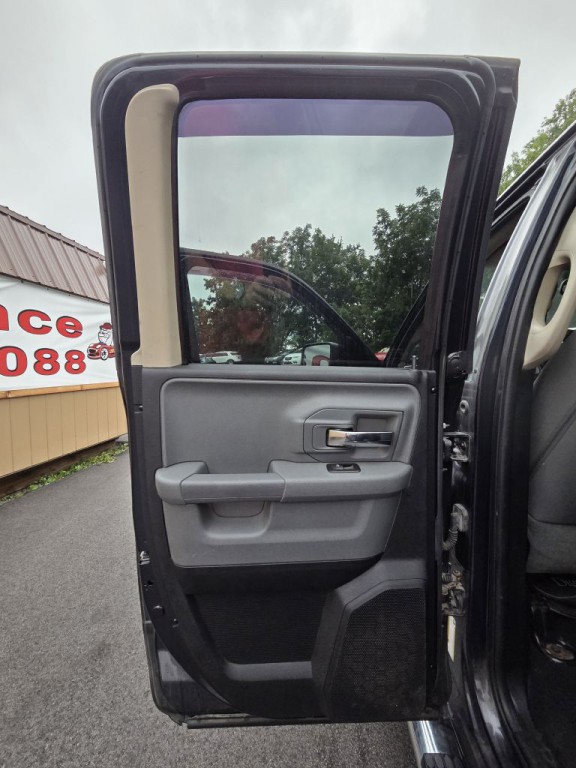 2013 RAM 1500 Image 11