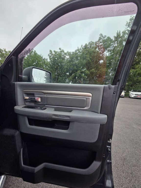 2013 RAM 1500 Image 17