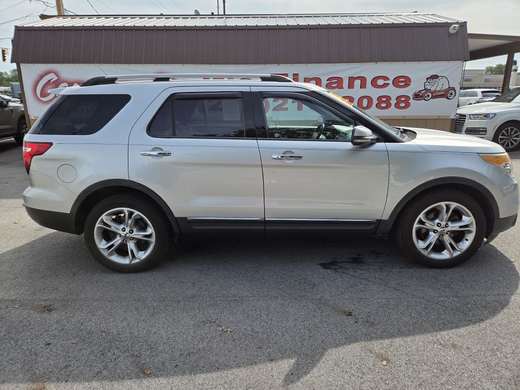 2011 Ford Explorer Image 2