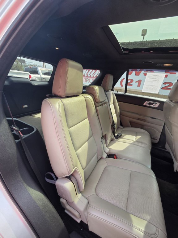 2011 Ford Explorer Image 18