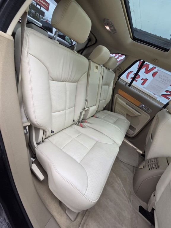2007 Lincoln MKX Image 18