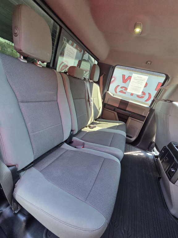 2015 Ford F-150 Image 18